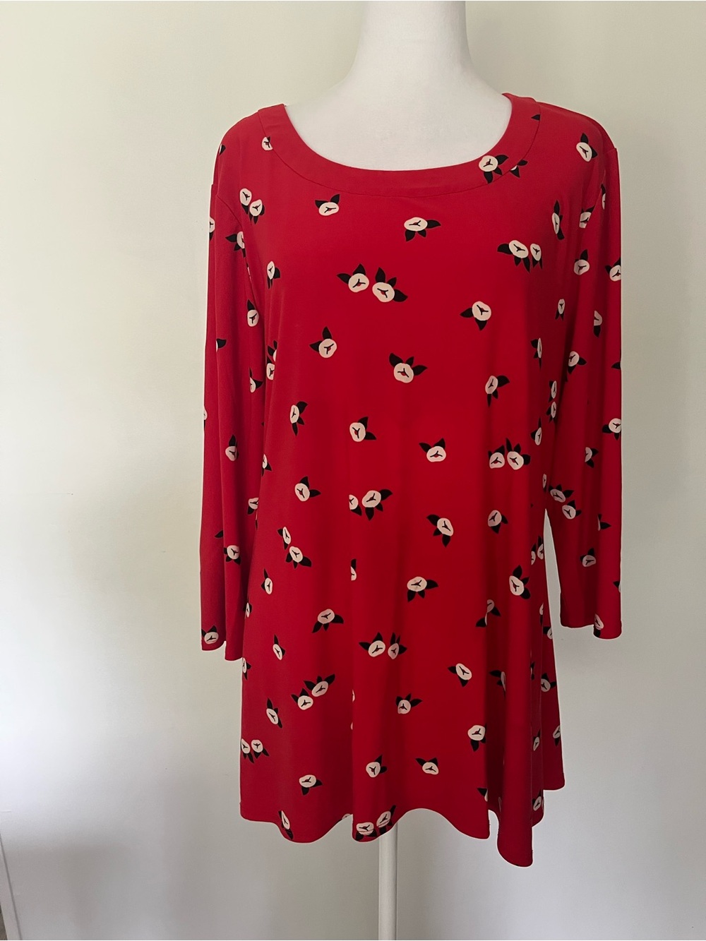 Red Floral-Print Long Sleeve Women's Top